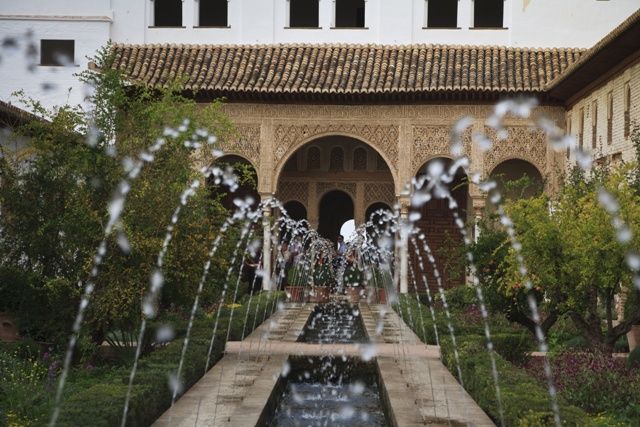 Andalusia and Valencia 6-Day Tour from Barcelona - Route at a glance: Barcelona to Madrid, then Andalusia to Valencia