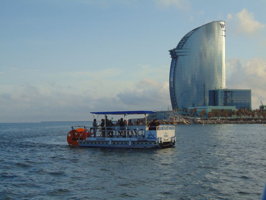Barcelona: 1.5-Hour Private Scenic Pedal Boat Tour - Getting There at KBr Fundación MAPFRE: The Red Column Detail That Saves Time