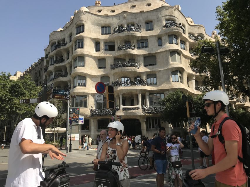 Barcelona: 2.5-Hour Gaudí Segway Tour - Cutting through to Gràcia: Plaza de la Vila de Gràcia and side streets