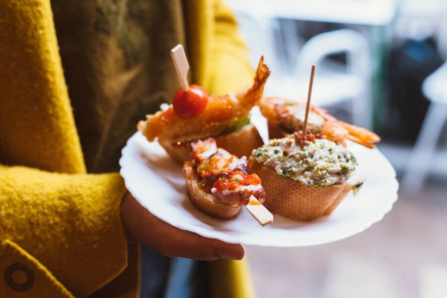 Barcelona: 2-Hour Bites & Flavors Private Food Tour - Who should book this Barcelona bites and flavors tour?