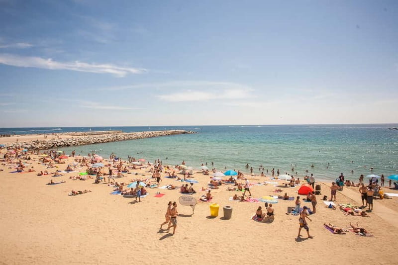 Barcelona: 2-Hour City Sights Guided Segway Tour - Gothic Quarter and Born district vibes, plus tapas direction