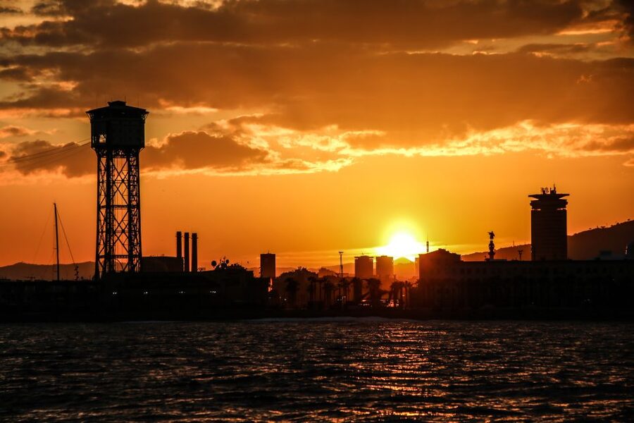 Barcelona: 2-Hour Private Sunset Sailing Experience - Sunset timing: why you might not see every last second of orange