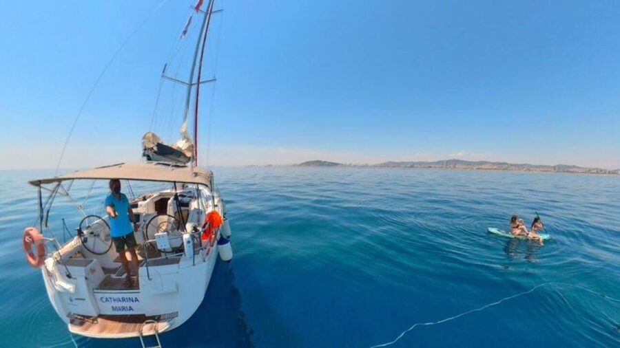 Barcelona: 2-Hour Sunset Sailboat Trip - Practical booking advice and what to pack
