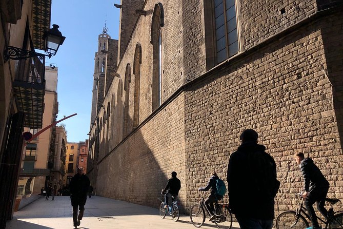 Barcelona 3-hour Bike or E-Bike Tour: Highlights and Hidden Gems - Basilica de Santa Maria del Mar, Catalan Gothic built by port workers