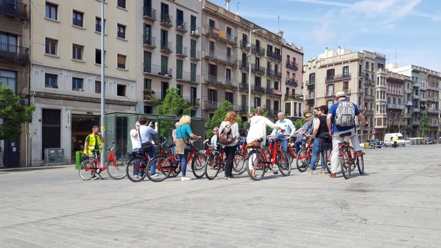 Barcelona: 3-Hour Bike Tour with Spanish Tapas - Who This Tour Fits Best, and Who Might Prefer Another Option
