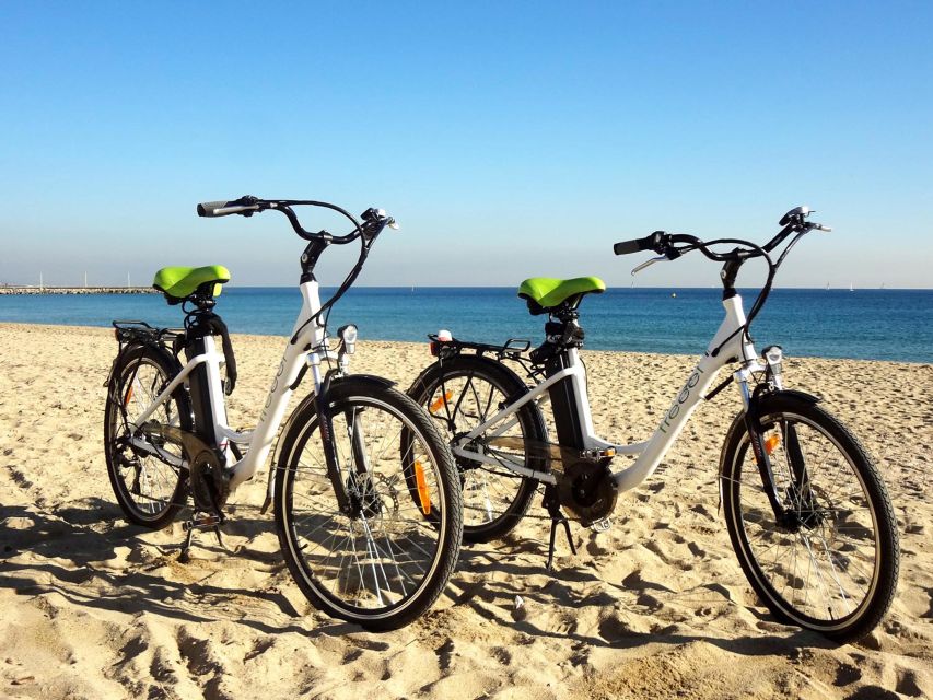 Barcelona 3 Hour Daily Electric Bike Tour - Why an e-bike is the right speed for Gaudí stops