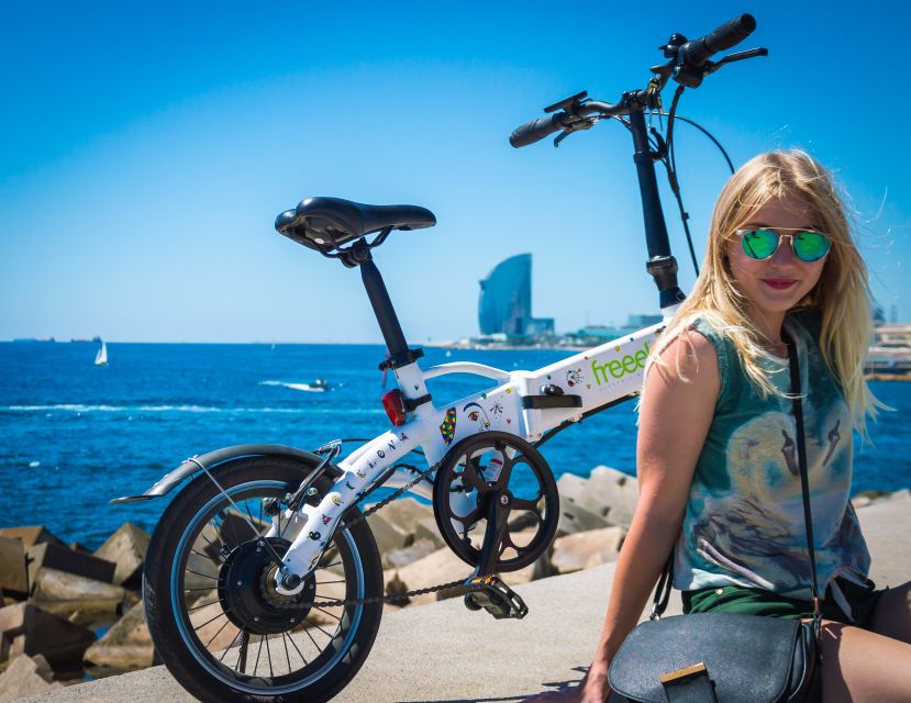 Barcelona: 4-Hour E-Bike Photography Tour - Gothic Quarter and Columbus monument: where the city starts to feel real