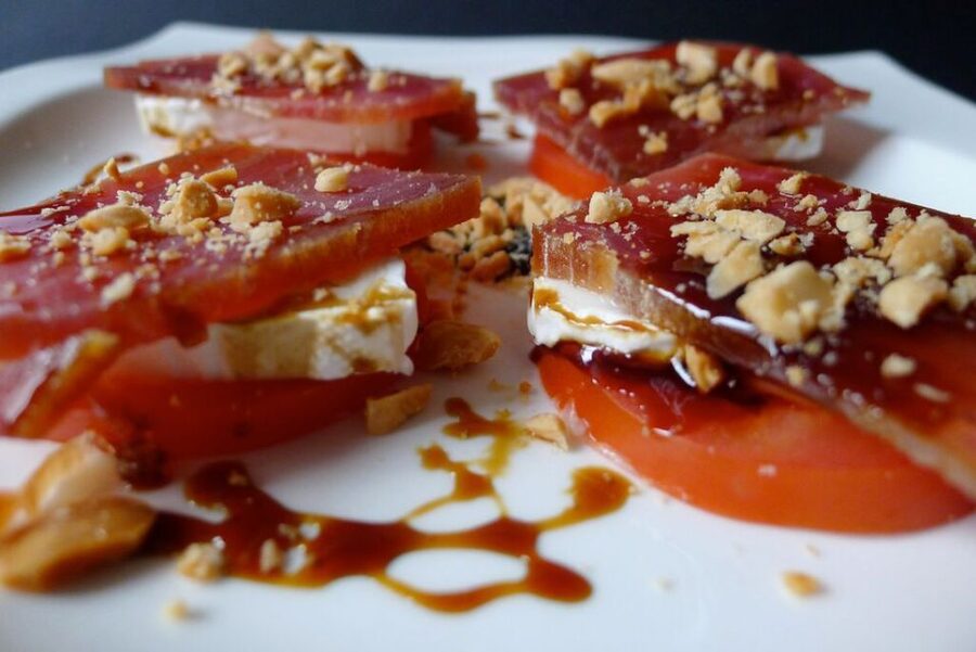 Barcelona: 4-Hour Tapas Evening Tour and Flamenco Show - Why This Tapas and Flamenco Night Works in Barcelona
