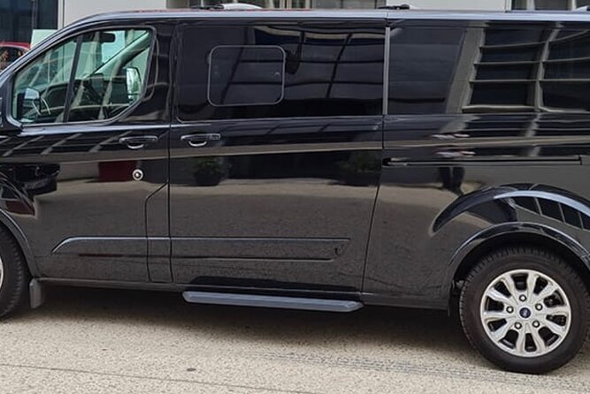 Barcelona Airport Departure Transfers - Group Size, Seats, and the Luggage Reality Check