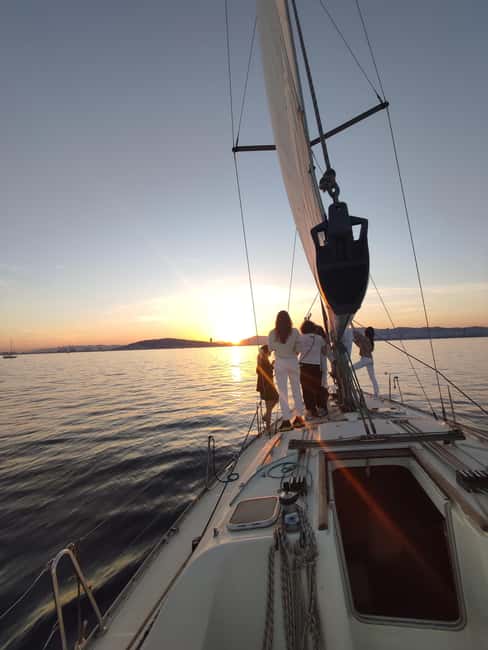 Barcelona Badalona : Sailboat Tour, Snacks, Drinks, Swimming - Aperitif on Deck: Cava, Vermouth, and Pica Pica Without the Rush