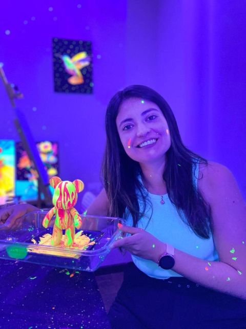 Barcelona: Bear-brick Fluorescent Painting | Wine and Art - Your 18 cm Bear-brick: What You Actually Create