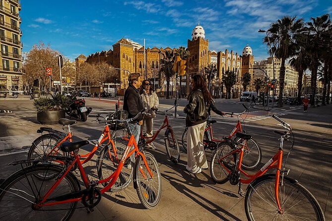 Barcelona: Bike or eBike Tour, Top Sights & Local Insights - Barcelona Cathedral to Passeig de Gracia, from old lanes to grand avenues