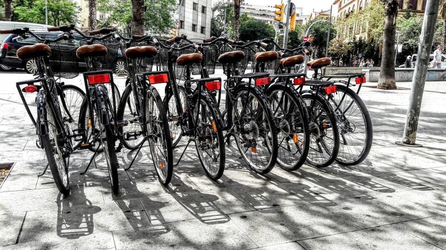 Barcelona: Bike Rental with Delivery and Pickup - Door-to-Door Delivery and Return at Your Hotel