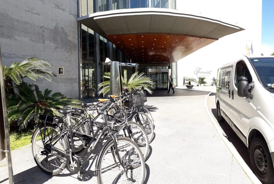Barcelona: Bike Rental with Delivery and Pickup - Barceloneta Beach and the Paseo Maritimo: Your Best Way to Breathe