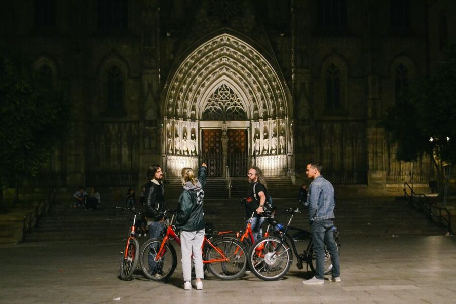 Barcelona Bike Tour by Night with Cava - Eixample and Sant Antoni, where the tapas stop makes sense
