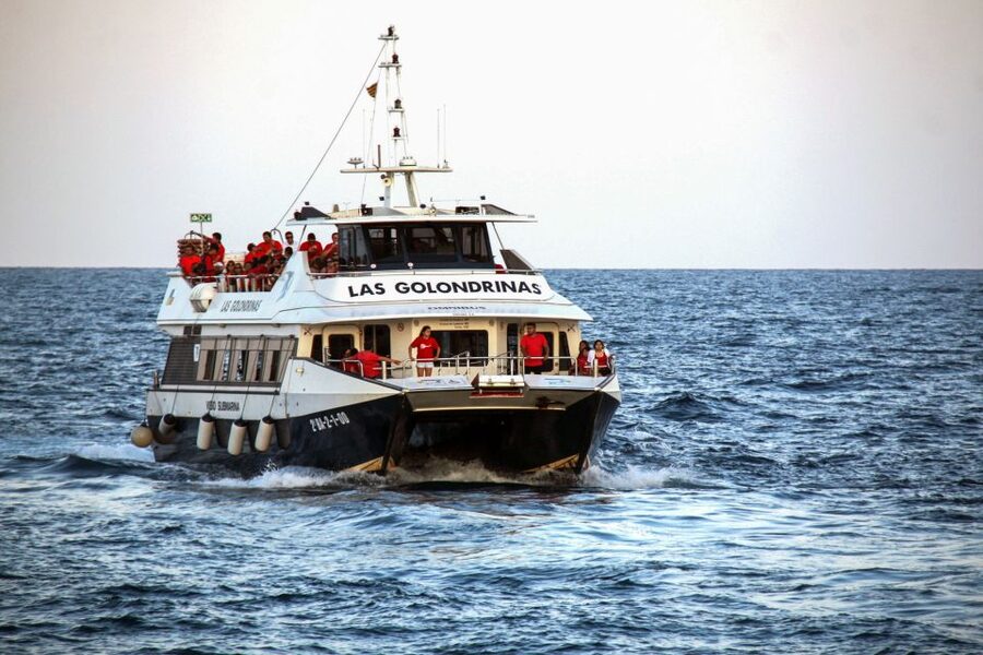Barcelona: Boat Tour in Las Golondrinas - Who this boat tour fits best