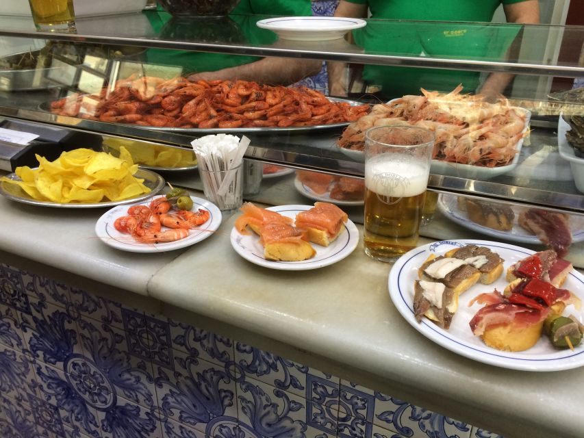 Barcelona Brunch Food Tour of Local Cafés & Neighborhoods - Meeting point and pacing, so you start calm and on time