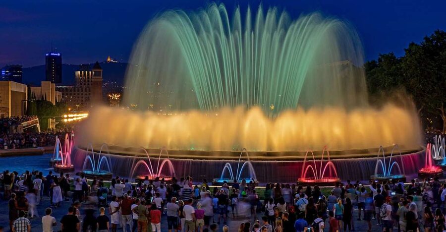 Barcelona Cable Car Sky Views, Magic Fountain & Castle Visit - Key highlights you should care about