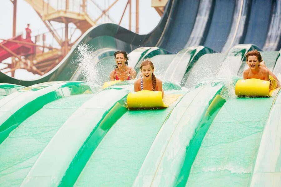 Barcelona: Caribe Aquatic Park Full-Day Ticket with Transfer - King Khajuna Free-Fall: The One Ride You Plan Around
