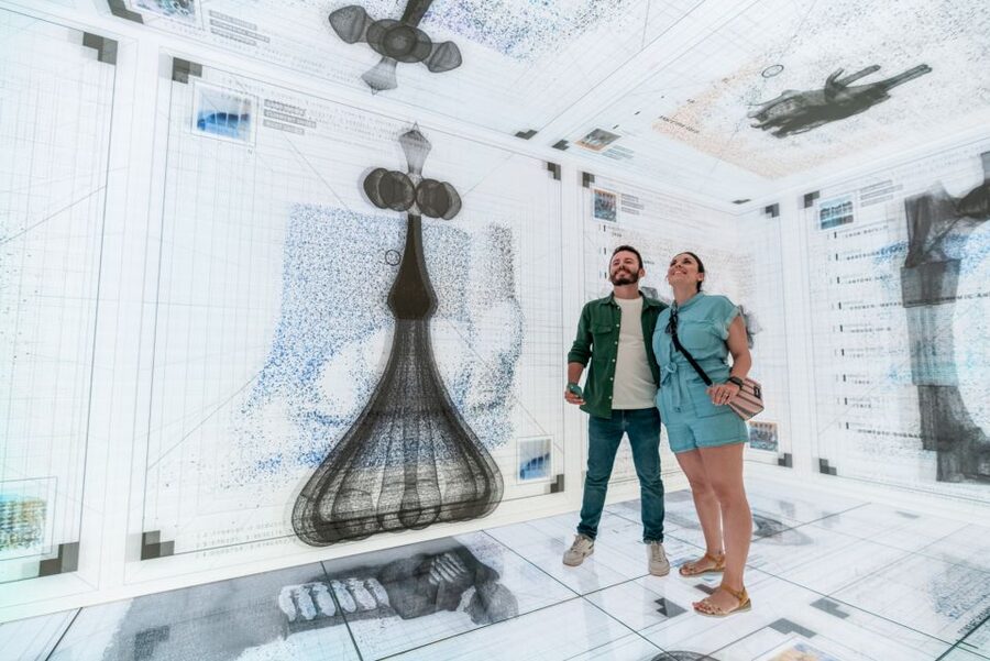 Barcelona: Casa Batlló Entry with Self-Audioguide Tour - Rooftop, Patio Breaks, and How to Pace Yourself