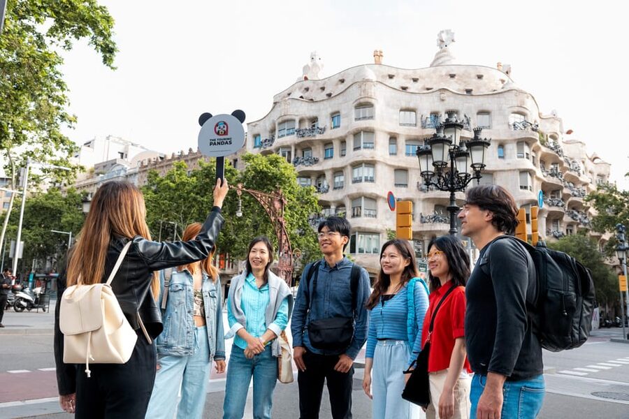 Barcelona: Casa Vicens, Pedrera, and Casa Batlló Guided Tour - Key Things I’d Make Sure You Notice