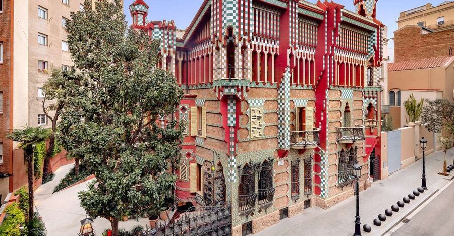 Barcelona: Casa Vicens, Pedrera, and Casa Batlló Guided Tour - Casa Vicens: Gaudí’s Early Brilliance, Plus the Oriental Influences
