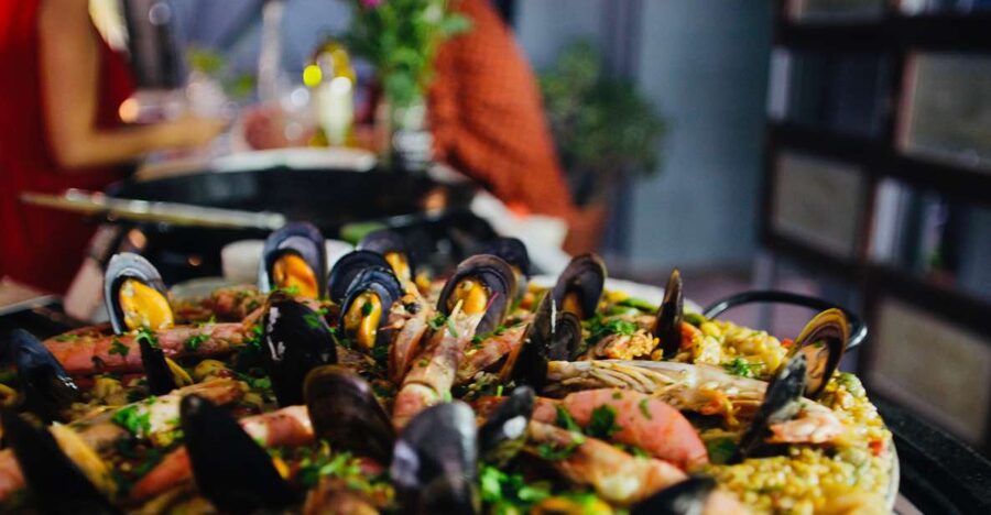 Barcelona: Catalan Paella Cooking Class - Catalan arrossada feels different in Barcelona
