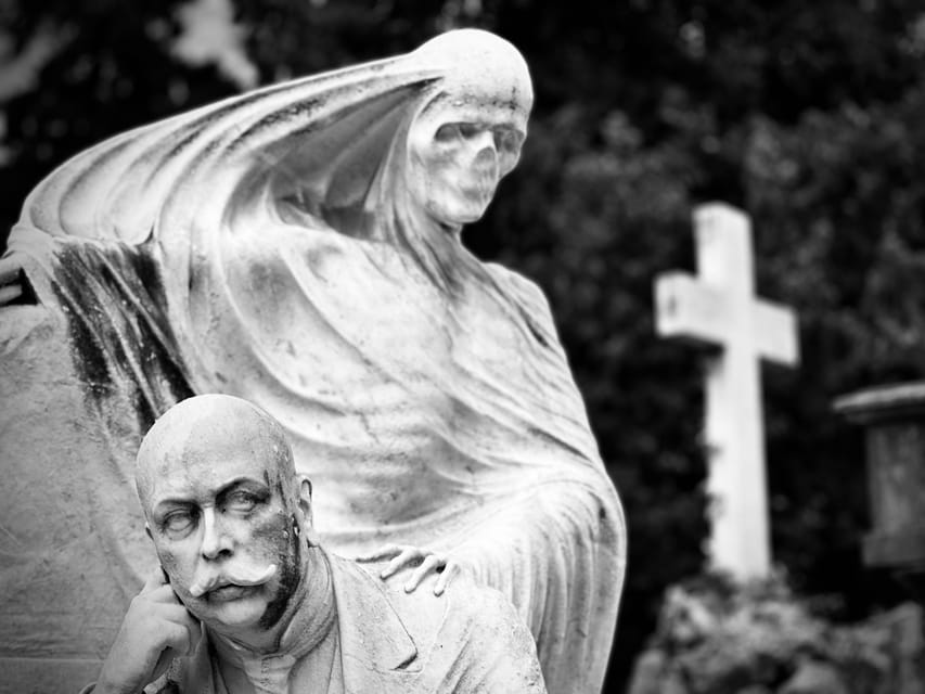 Barcelona: Cemetery Tour - Gothic Graves & Local History - Montjuïc Cemetery, Gothic graves, and the strange calm of a hillside “outdoor museum”