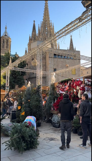 Barcelona: Christmas Lights and Markets Bike Tour - Comfort, Distance, and Who This Tour Fits Best