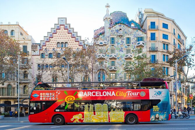Barcelona City Tour Hop-On Hop-Off with Optional Boat - Getting Your Bearings on Barcelona’s Two Double-Decker Routes