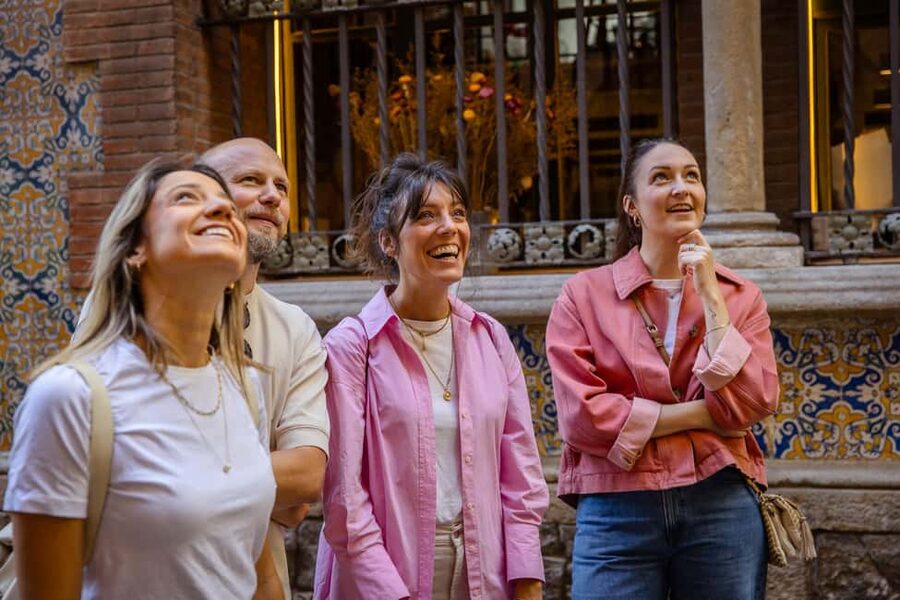 Barcelona: City Walking Tour with Local Guide - Why the Gothic Quarter feels different with a local guide