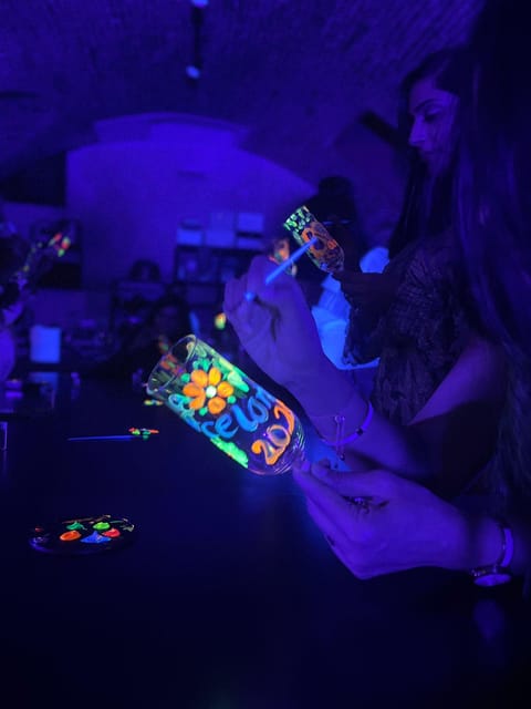 Barcelona: Cocktail Class Workshop - Make Shake Cook & Paint - Your Workshop Flow: Three Cocktails, Plus Stories and Competition