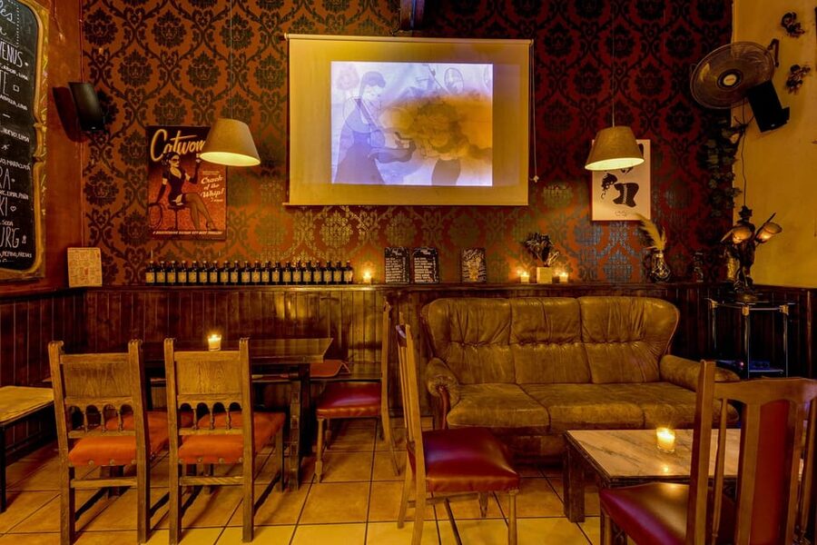 Barcelona: Cocktail Making Class with Tapas - Key highlights to look for before you book