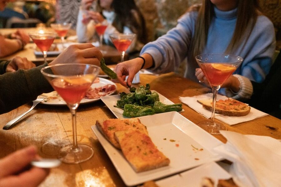 Barcelona: Cocktail Master Class by Mixologist with Tapas - Tapas in the middle of the lesson, not an afterthought