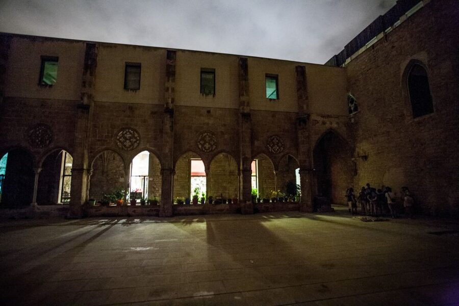 Barcelona: Dark History Night Walking Tour - How the tour stays real: no ghost tricks, just documented dark history