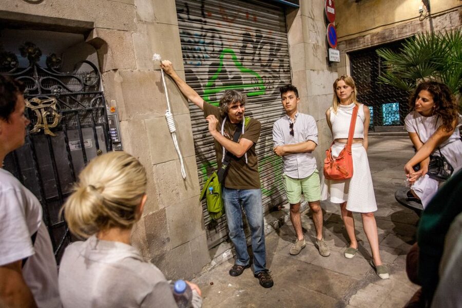 Barcelona: Dark History Night Walking Tour - The Spanish Inquisition and medieval punishments, explained for night-walk pacing