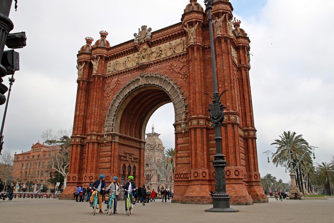 Barcelona E-Bike Guided Tour with Montjuic Hill - Montjuic on an e-bike: faster views, less suffering