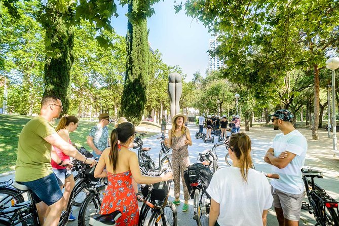 Barcelona E-Bike Small Group Tour with Tapas & Wine Tasting - Columbus Monument: where your ride connects to the skyline