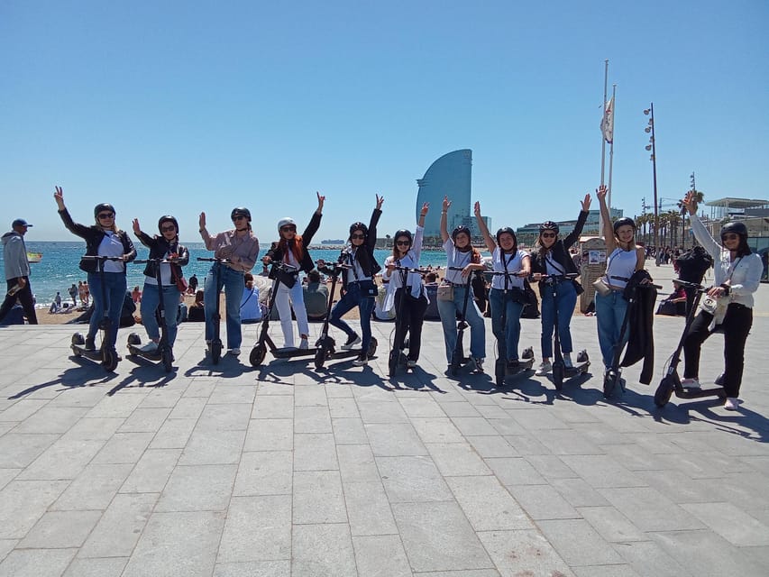 Barcelona: e-scooter and Bike tour - El Cap de Barcelona And Columbus Monument: Quick Stops With Real City Context
