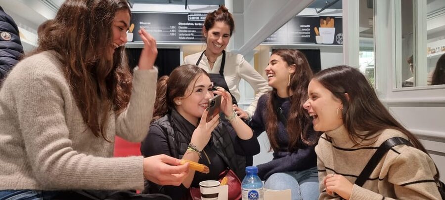 Barcelona: Experience the Best Churros with Hot Chocolate - Aromatized sugar is the secret behind the spice flavors