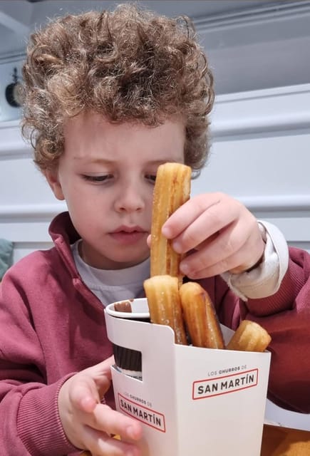 Barcelona: Experience the Best Churros with Hot Chocolate - The $10 value: six churros plus hot chocolate