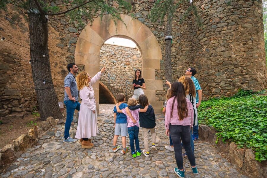 Barcelona: Exploring Gaudí's Hidden Gem, Bellesguard Tower - Who this tour suits best, and who might skip it