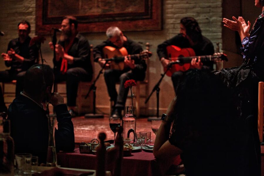 Barcelona: Flamenco Show with Dinner at Tablao de Carmen - Getting There: Finding Tablao de Carmen Inside Poble Espanyol