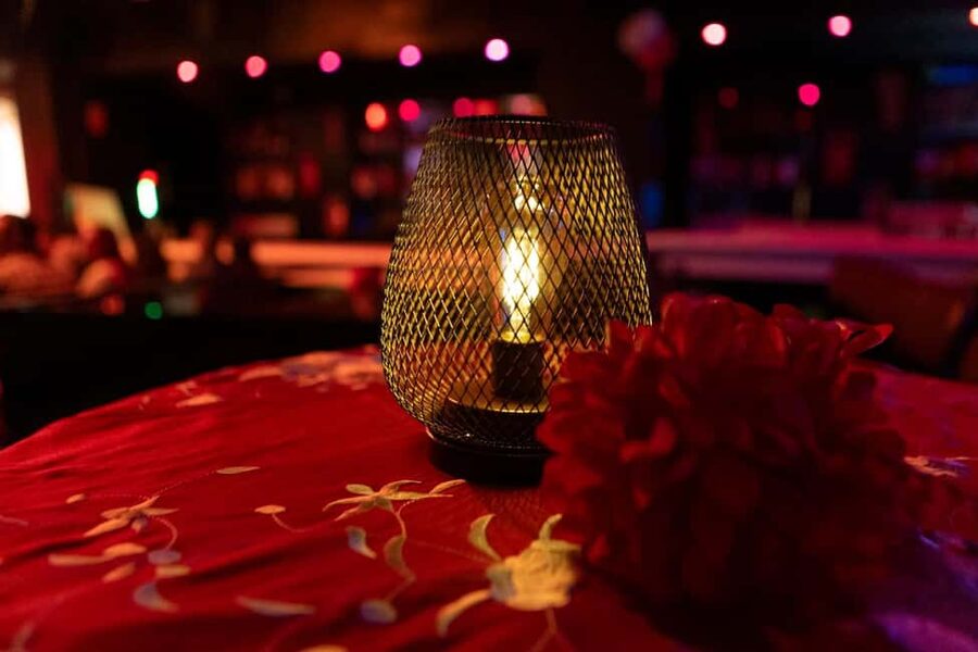 Barcelona: Flamenco Show with Drink at La Rambla - Rules that matter: silence, kids, and the no-video policy