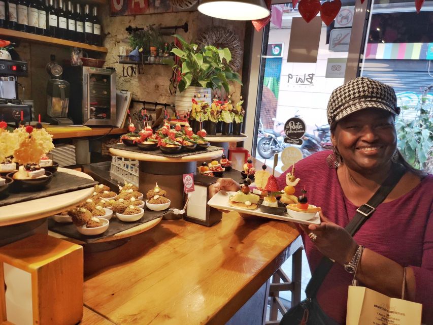 Barcelona: Food & Drink Tasting Tour in Traditional Taverns - Blai 9 and La Esquinita de Blai, pintxos and wine to kick things off
