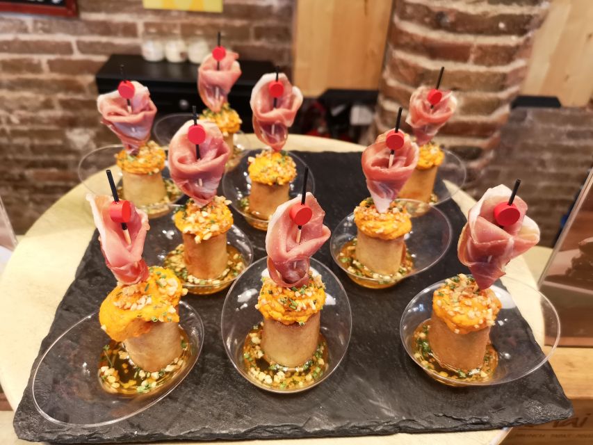Barcelona: Food & Drink Tasting Tour in Traditional Taverns - Ending at La Pallaresa Xocolateria Xurreria, churros and hot chocolate done right