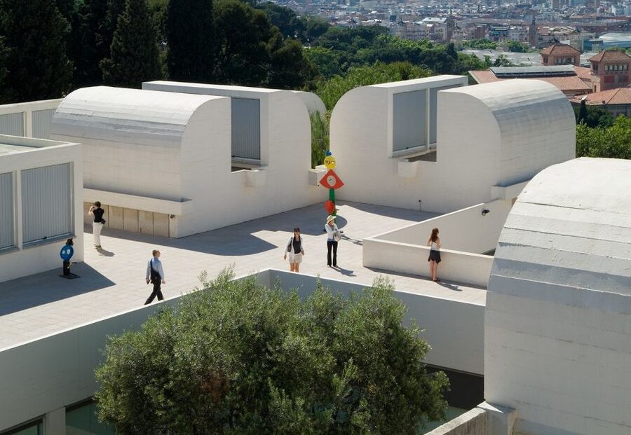 Barcelona: Fundació Joan Miró Skip-the-Line Entry Ticket - Getting your skip-the-line ticket exchanged at the right counter