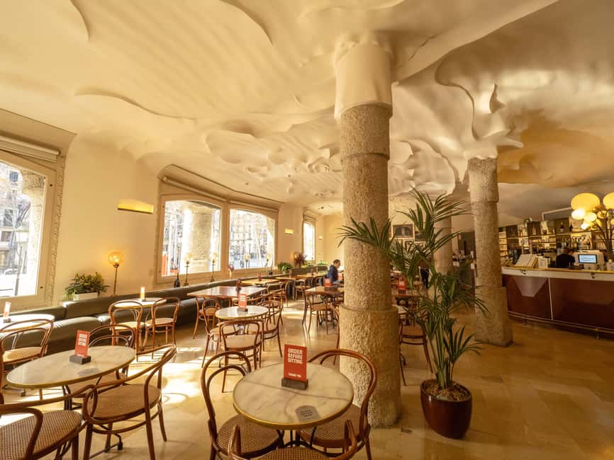 Barcelona: Gaudi Tapas & Wine Tasting Small Group Tour - Passeig de Gracia: elegant boulevard, Modernisme at street speed