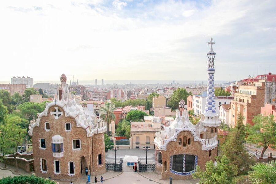 Barcelona: Go City Explorer Pass - Choose 2 to 4 Attractions - Barcelona Explorer Pass: A smart way to juggle Gaudí, views, and city classics