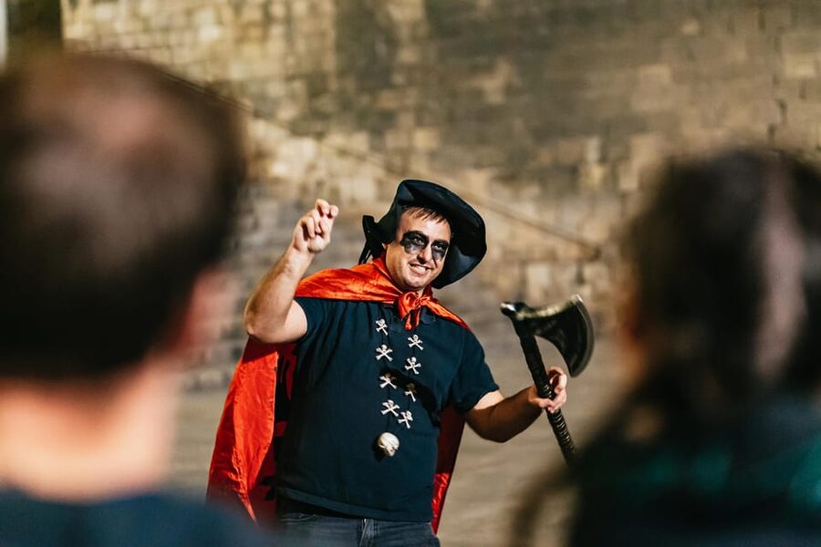 Barcelona: Gothic Quarter Ghosts and Legends Walking Tour - Gothic Quarter at Night: Why This Walk Feels Different